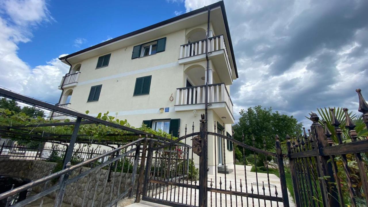 Vila Luca Island Krk / Malinska Exterior photo